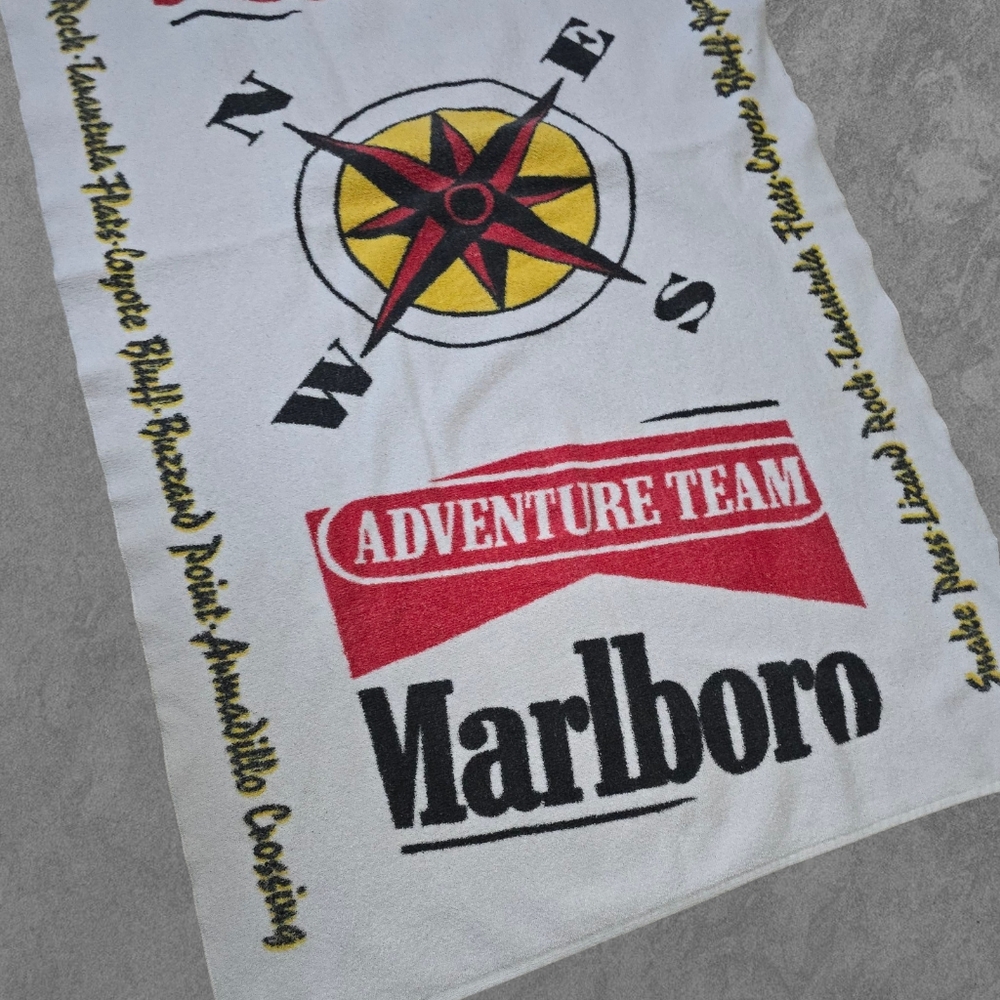 Vintage Marlboro Beach Bath Towel 34x60 Adventure 90s tobacco ad - Picture 2 of 5